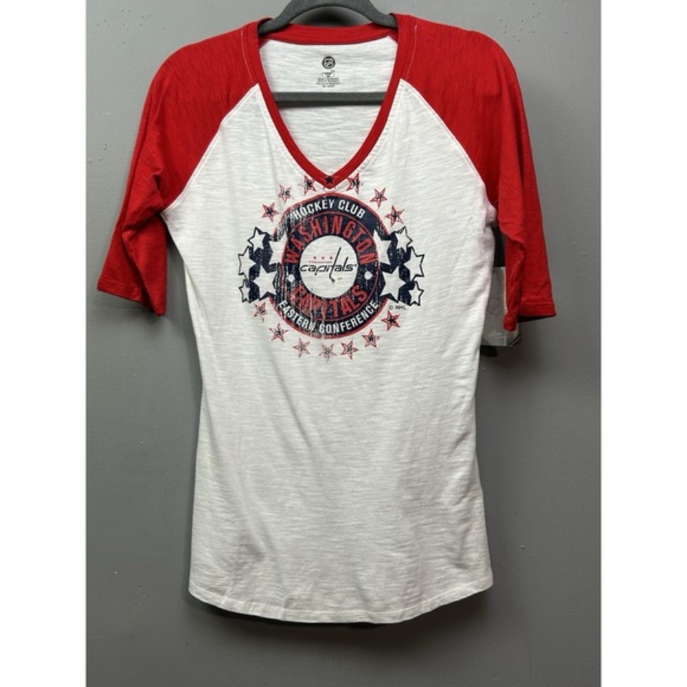 Washington Capitals Hockey‎ Club T Shirt Womens Small Graphic V Neck New
